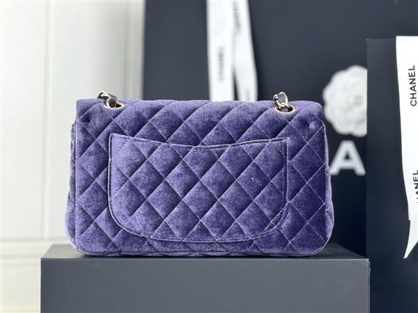 2026127205939565 600